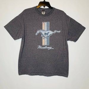 Ford Mustang Graphic Print T-shirt  Size Large Mens